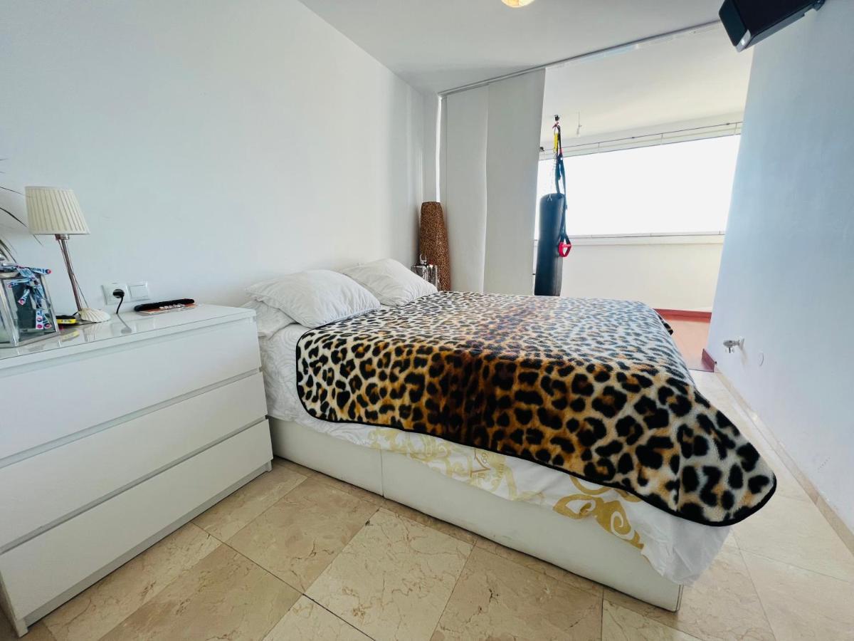 Relax Frente Al Mar De Alicante Apartment Exterior foto