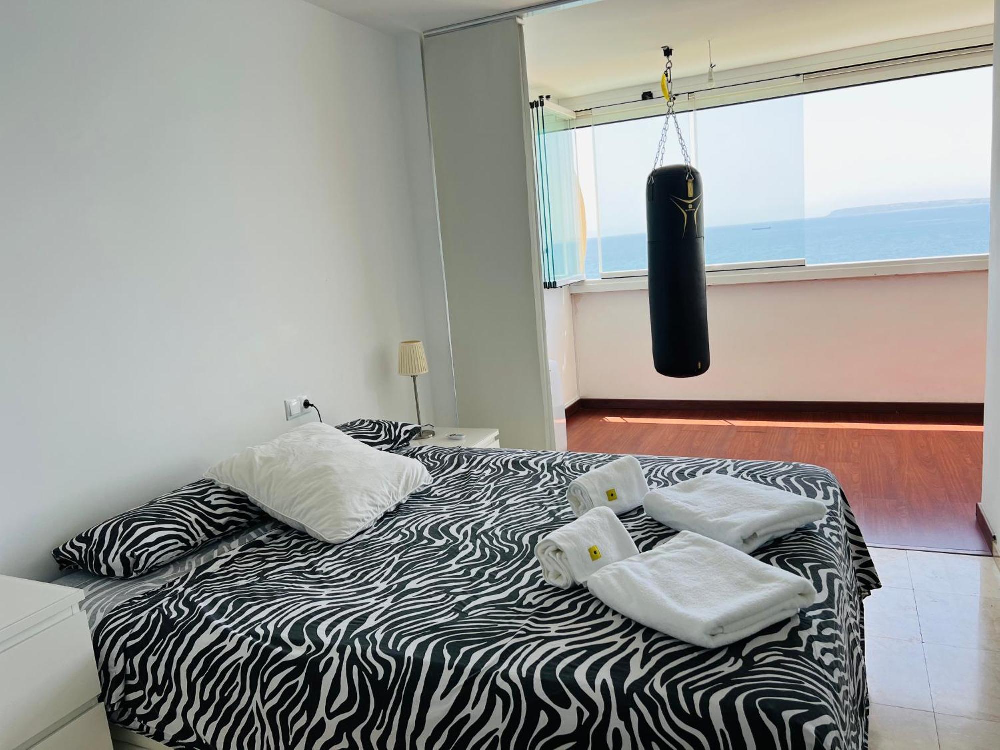 Relax Frente Al Mar De Alicante Apartment Exterior foto